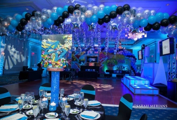 Graffiti Centerpiece