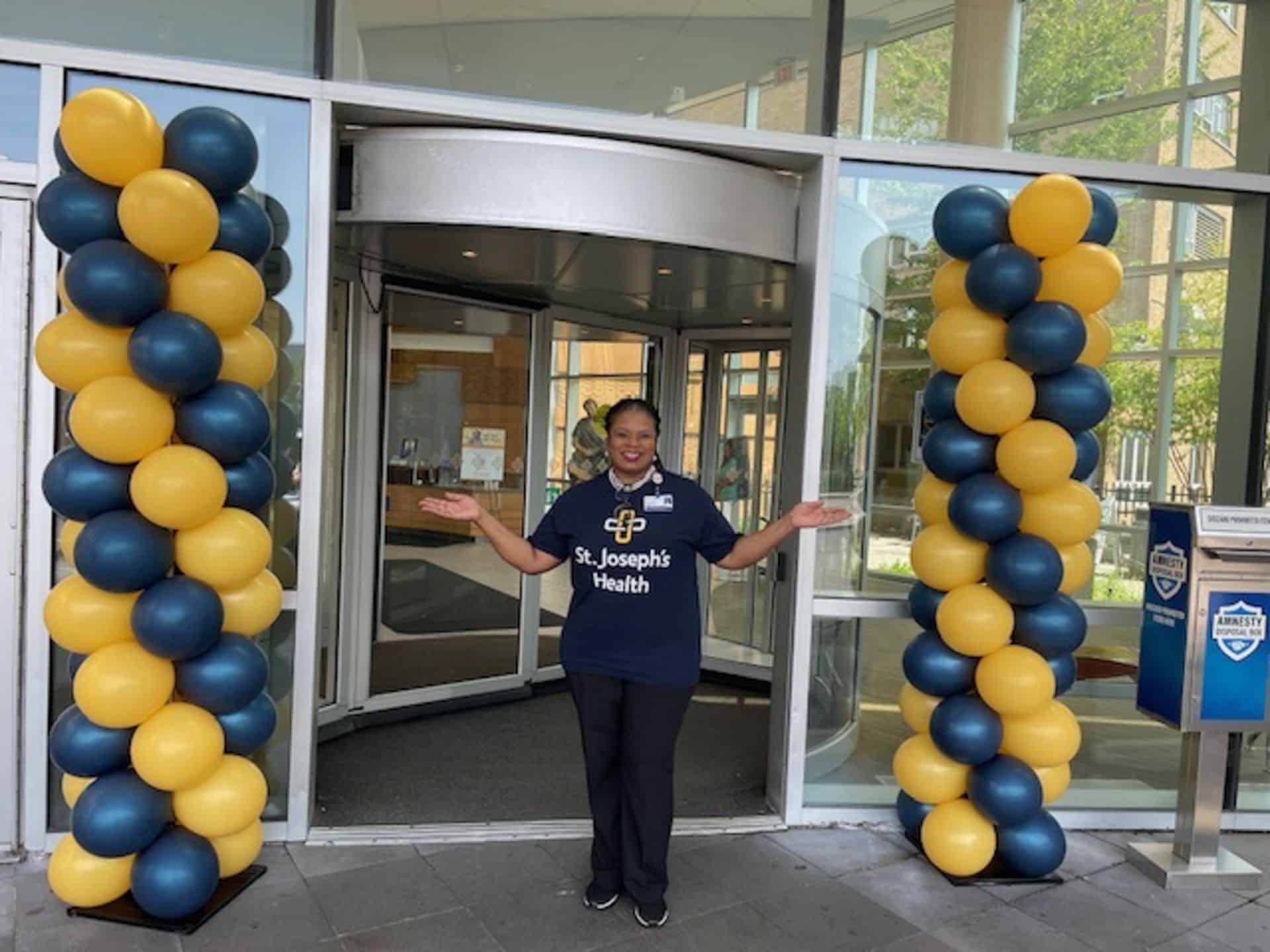 Navy Yellow Corporate Balloon Columns