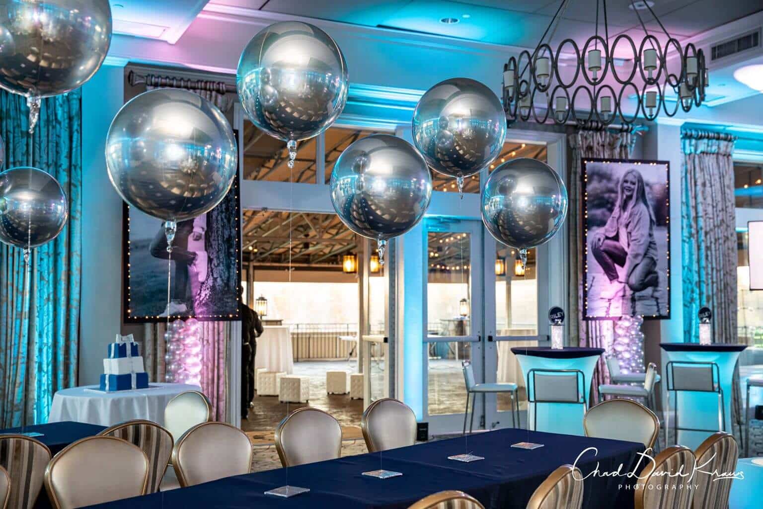 Silver Orbz Balloon Scape as Centerpiece for Turquoise and Navy Bat Mitzvah
