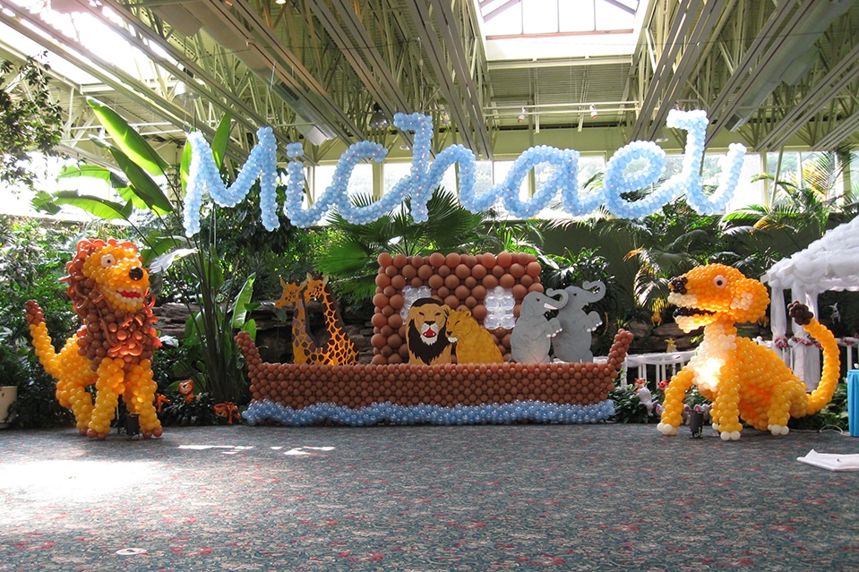 Noahs Ark Baby Shower with Lion Balloon Sculpture and Balloon Name Sculpture