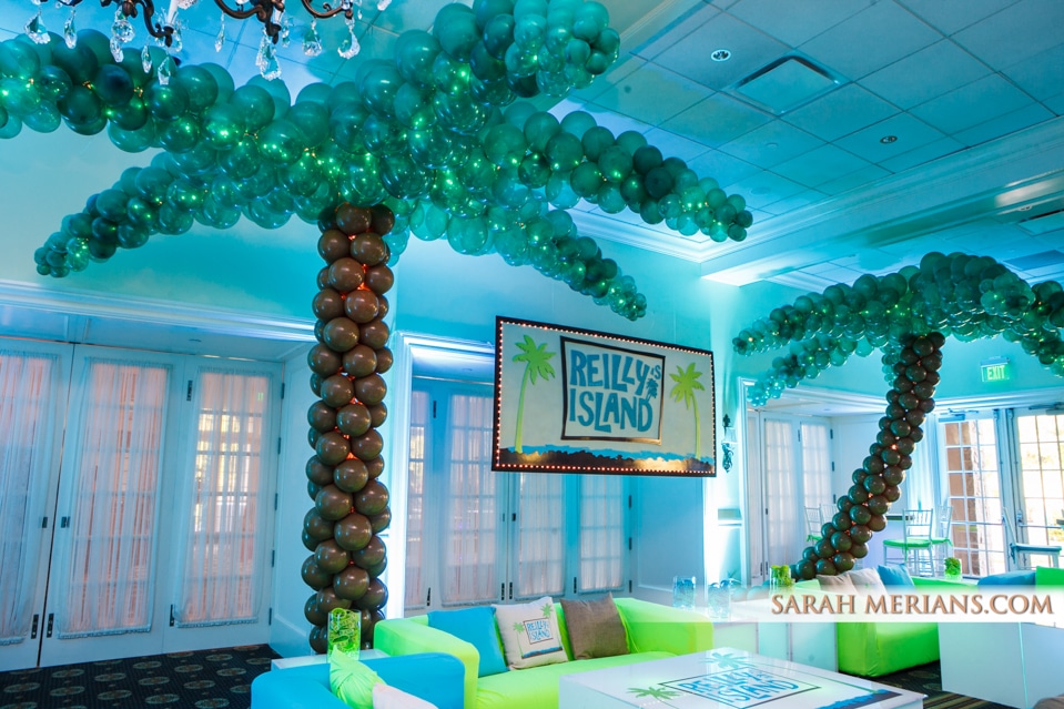 Palm Tree Balloon Sculpture with Lights