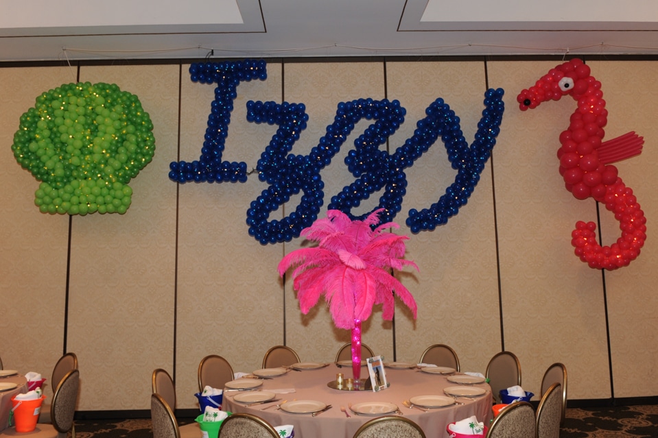 Underwater Themed Name in Balloons with Sea Shell and Sea Horse Balloon Sculpture