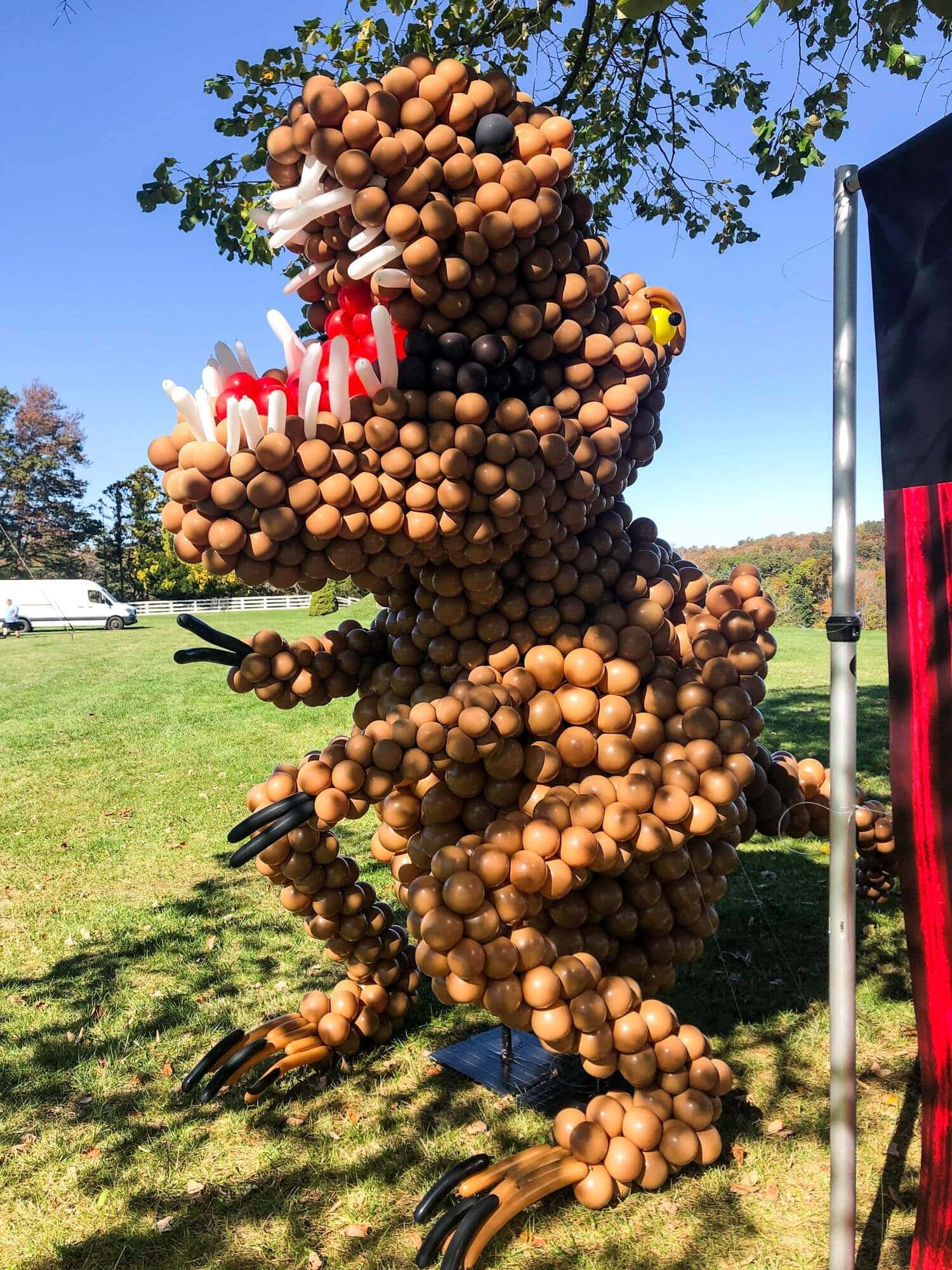 T-Rex Balloon Sculpture for Outdoor