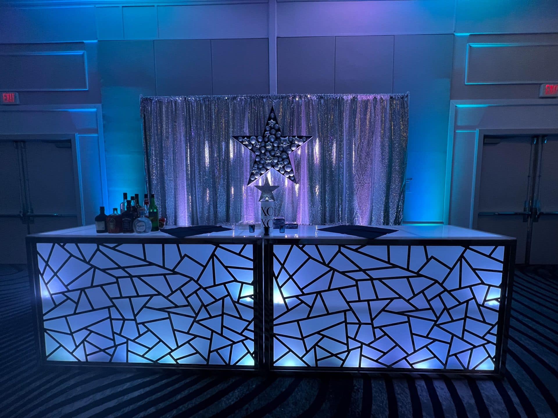 Custom Bar In Front of a Star Balloon Mosaic for a Star Theme Bat Mitzvah
