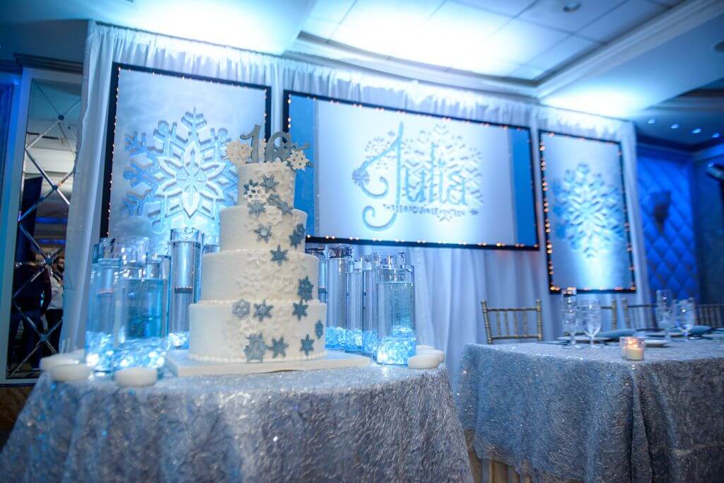 Winter Themed Candle Lighting Display with LED Cylinders and Floating Candles