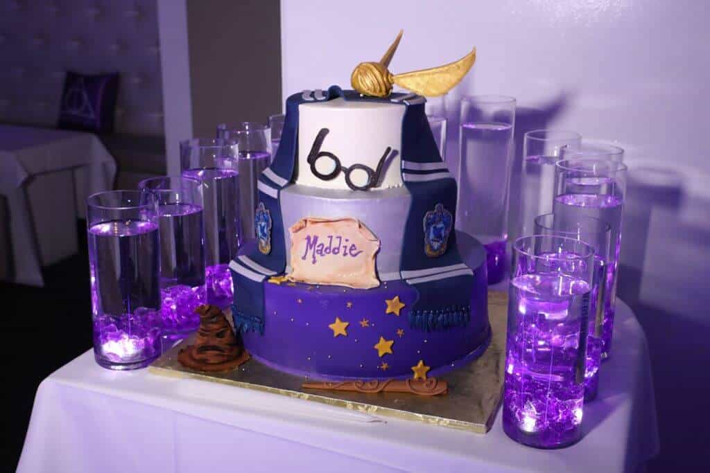 Harry Potter LED Candle Lighting Display with Floating Candles around Cake