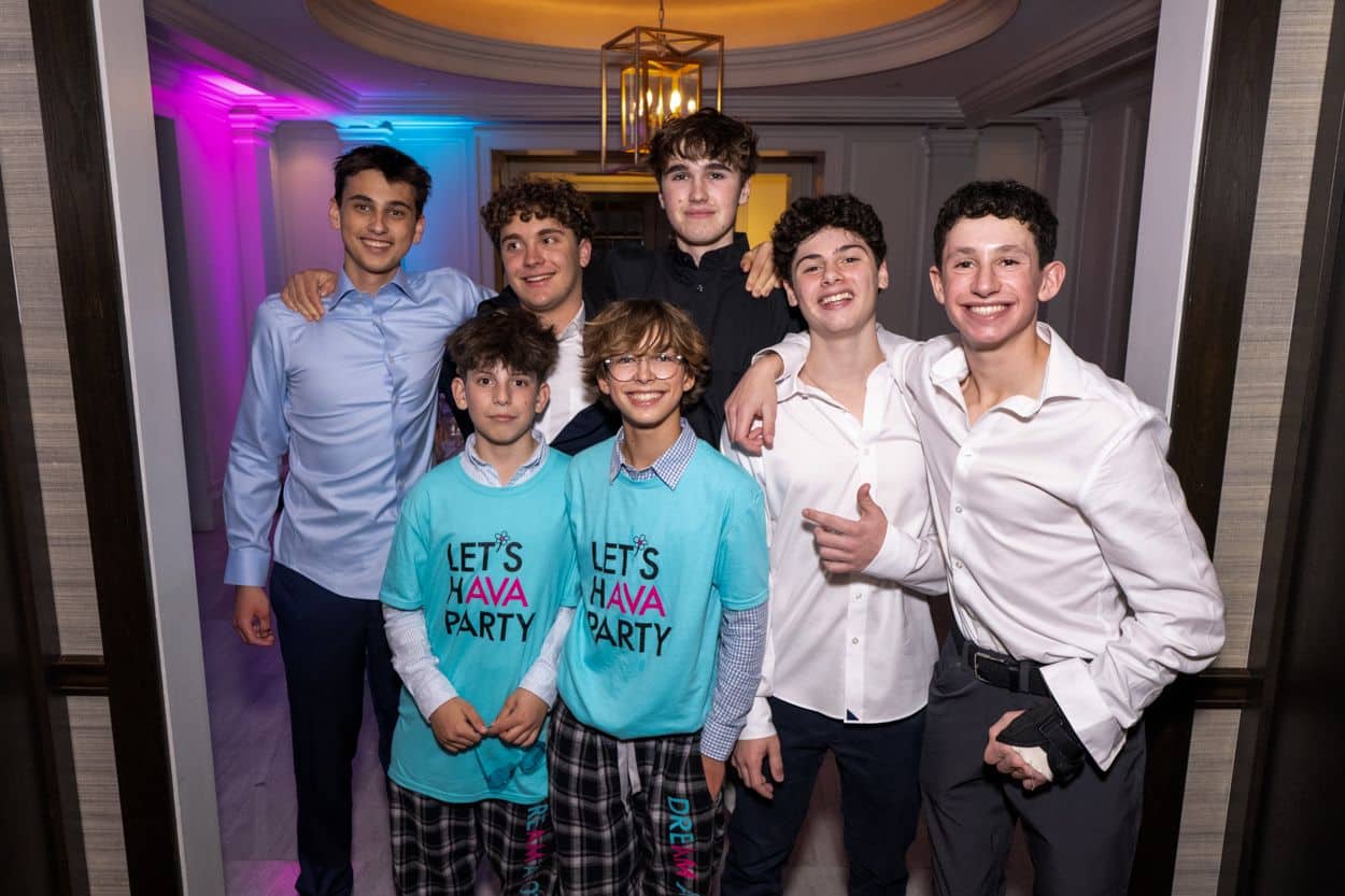 custom-swag-bat-mitzvah