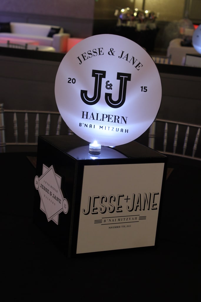 Mini Logo Cube with Logo Topper For Lounge Tables