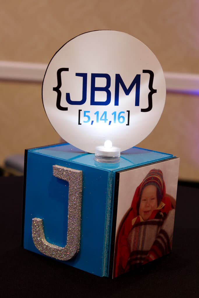 Mini Cube Centerpiece with Logo Topper For Lounge Tables