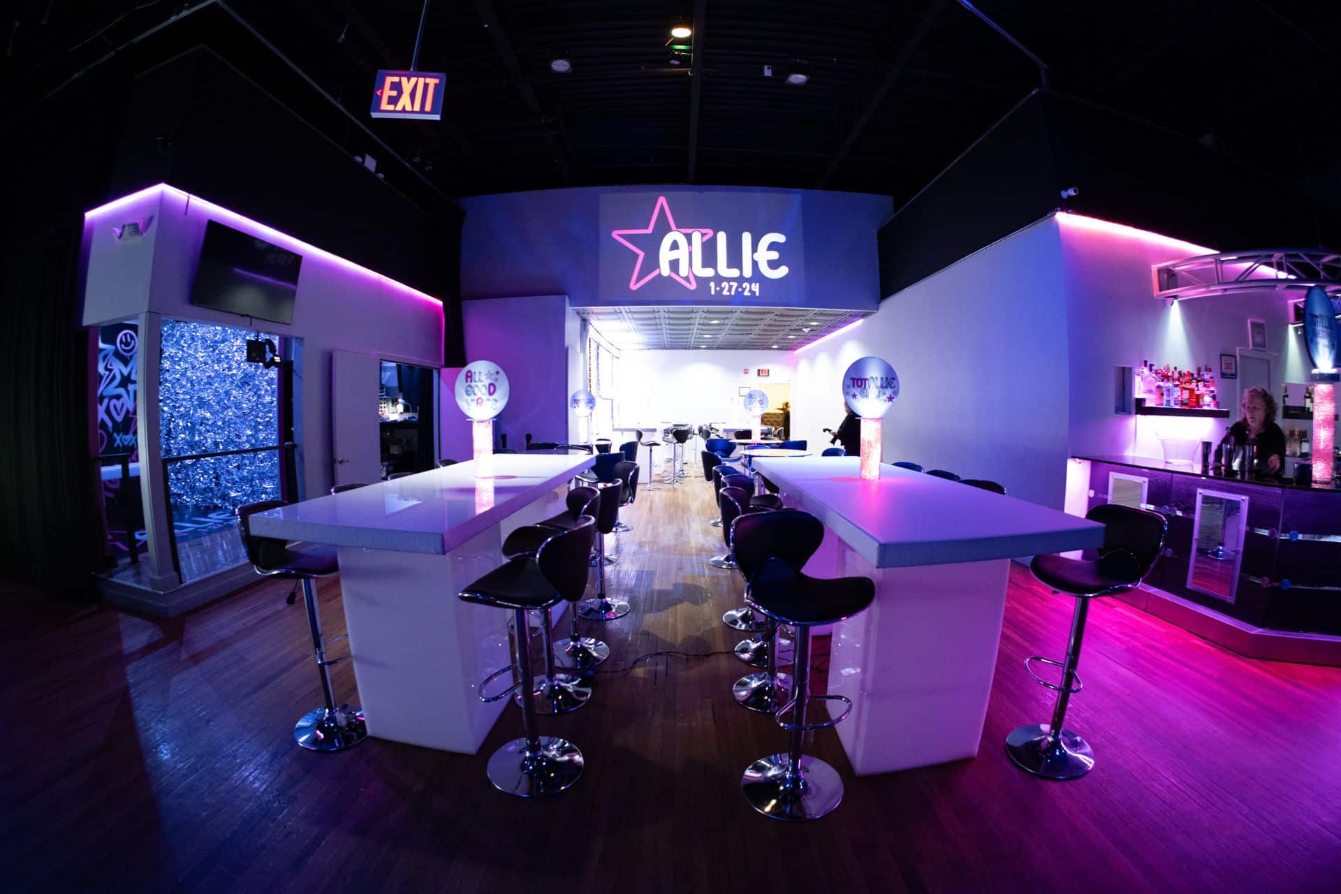 Custom Logo Topper High Top Centerpiece