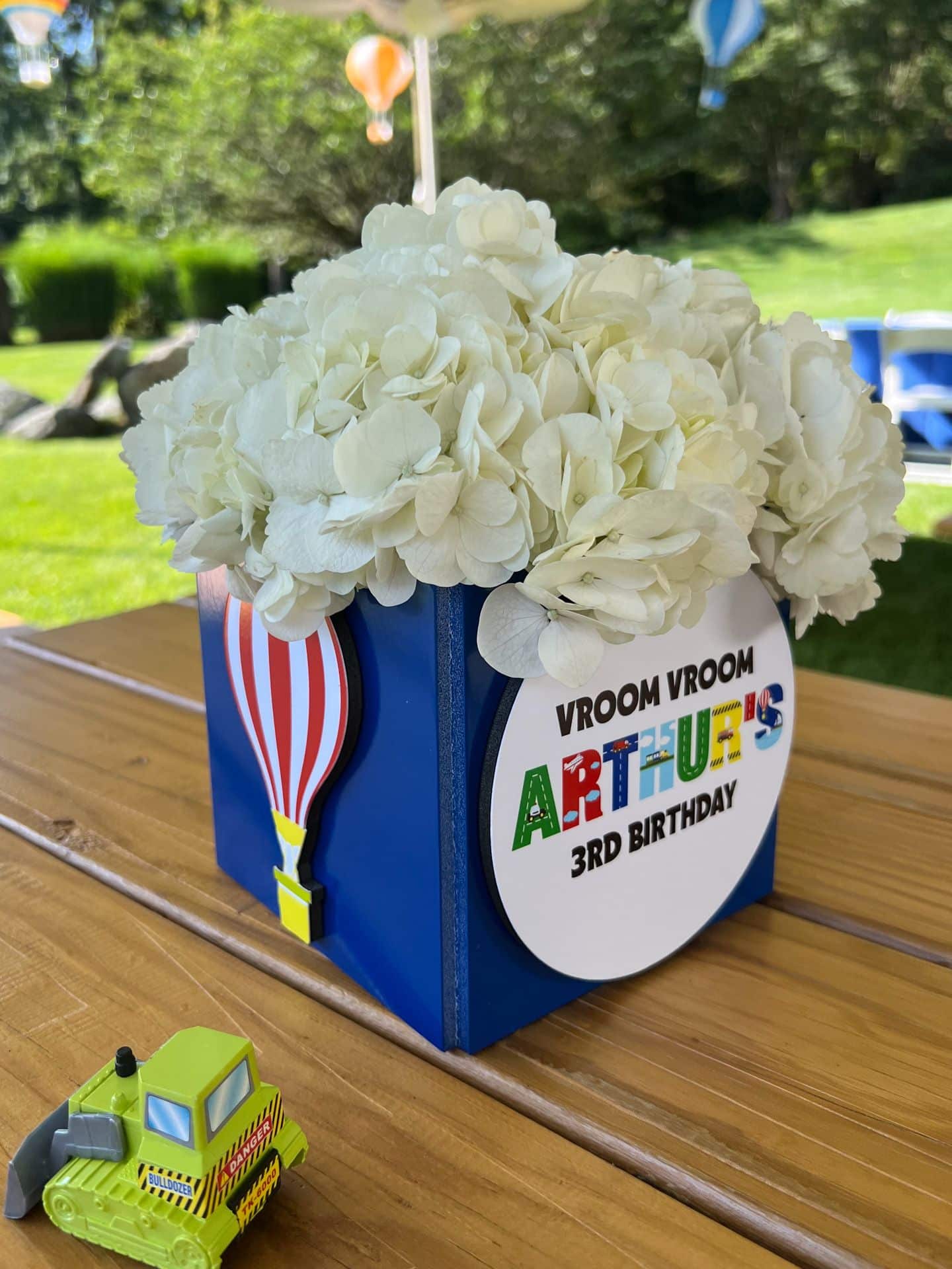 Mini Flower Centerpiece with Hydrangeas
