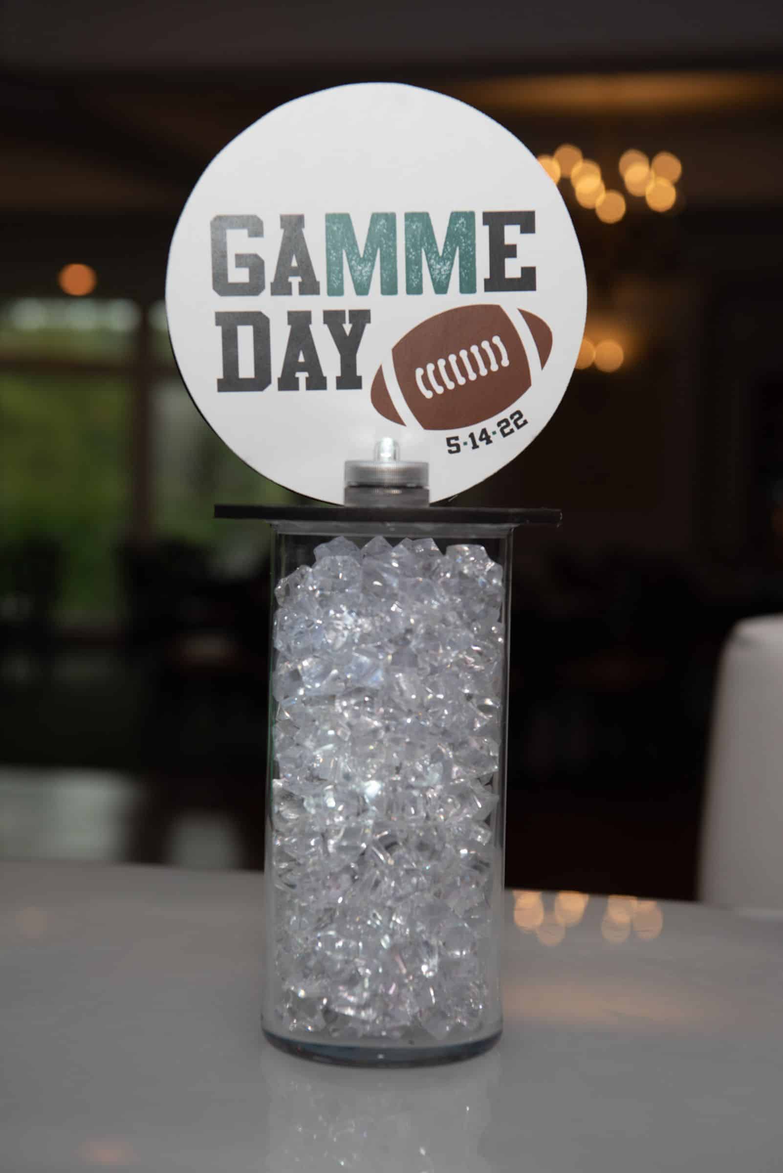 sport_themed_logo_centerpiece