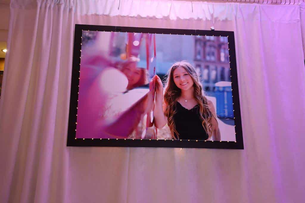 Blowup Photo With Lights for Bat Mitzvah