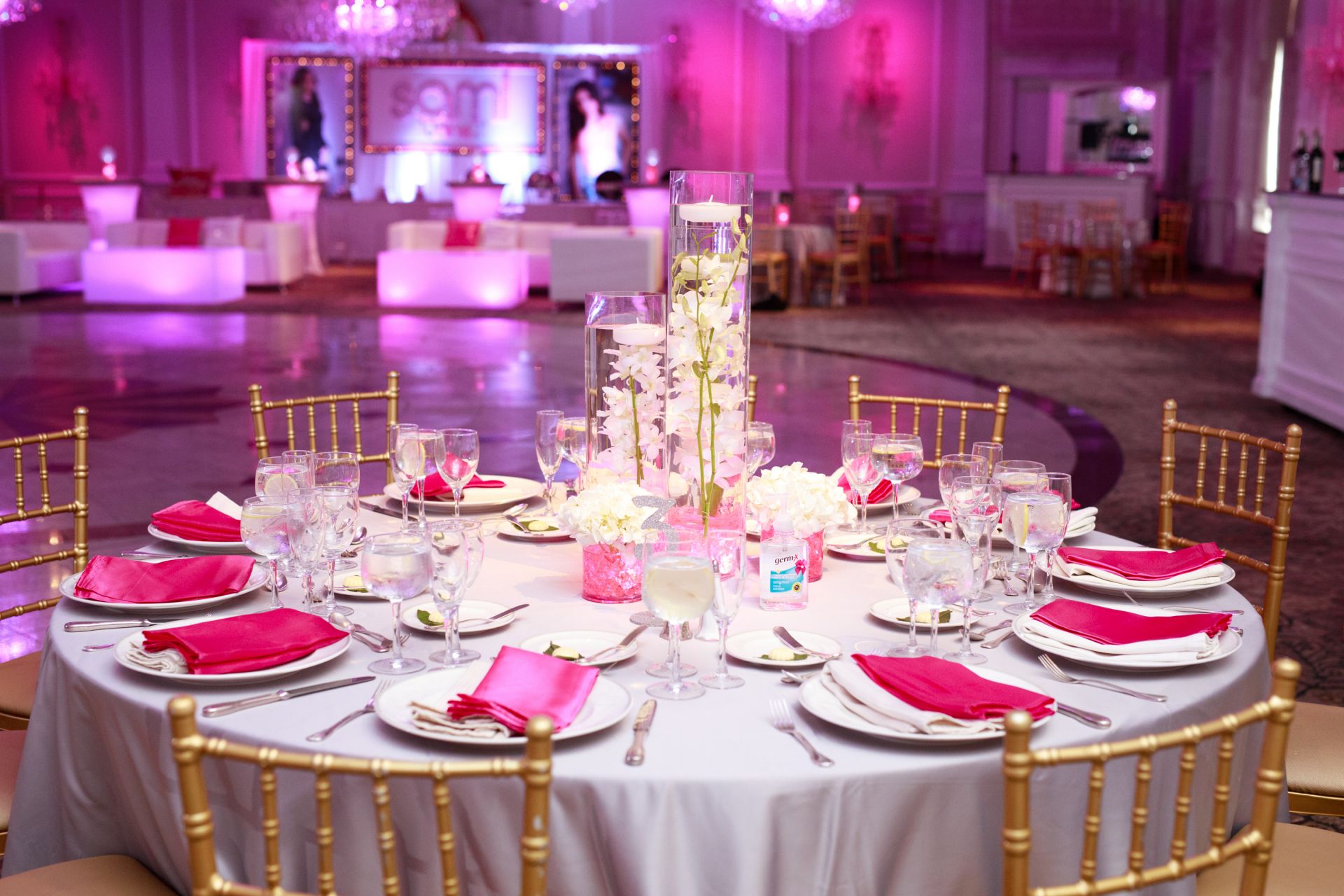 LED Magnificent Orchid with Floating Candles Centerpiece, Votives, Hydrangeas Arrangement for Bat Mitzvah Decor