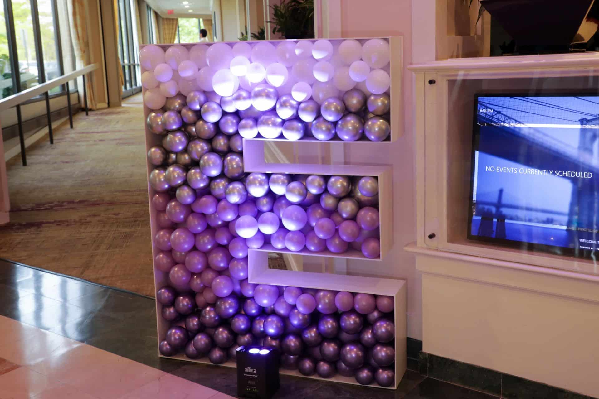 Ombre Balloon Letter Mosaic for Entrance Decor