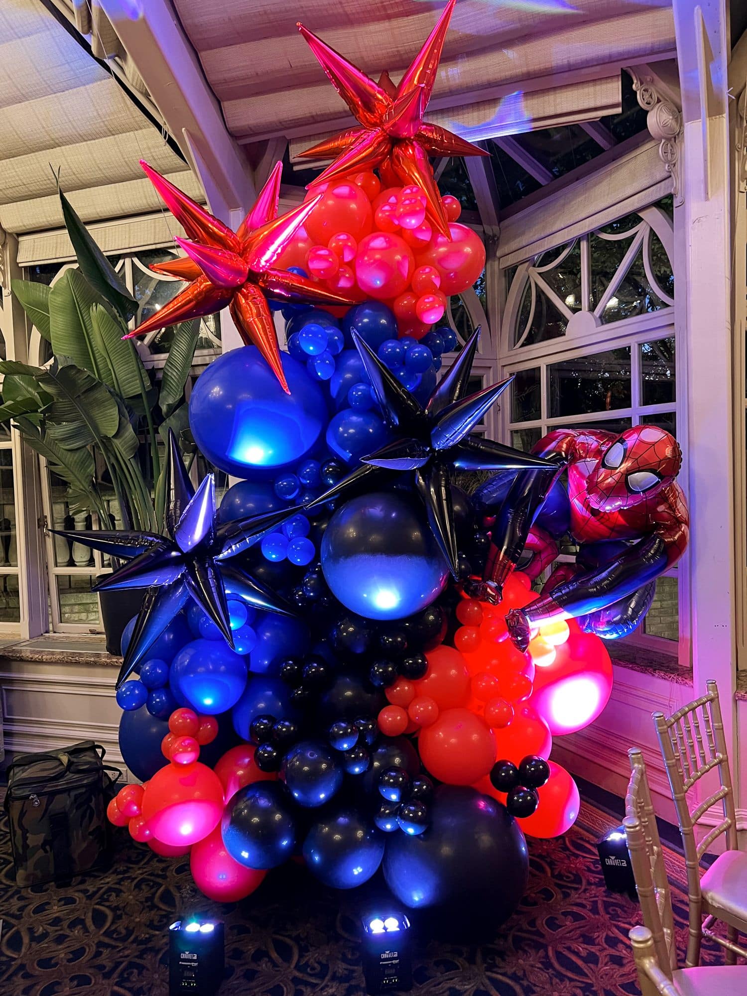 Spiderman Organic Balloon Sculpture with Starburst Balloons for Marvel Themed Mitzvah