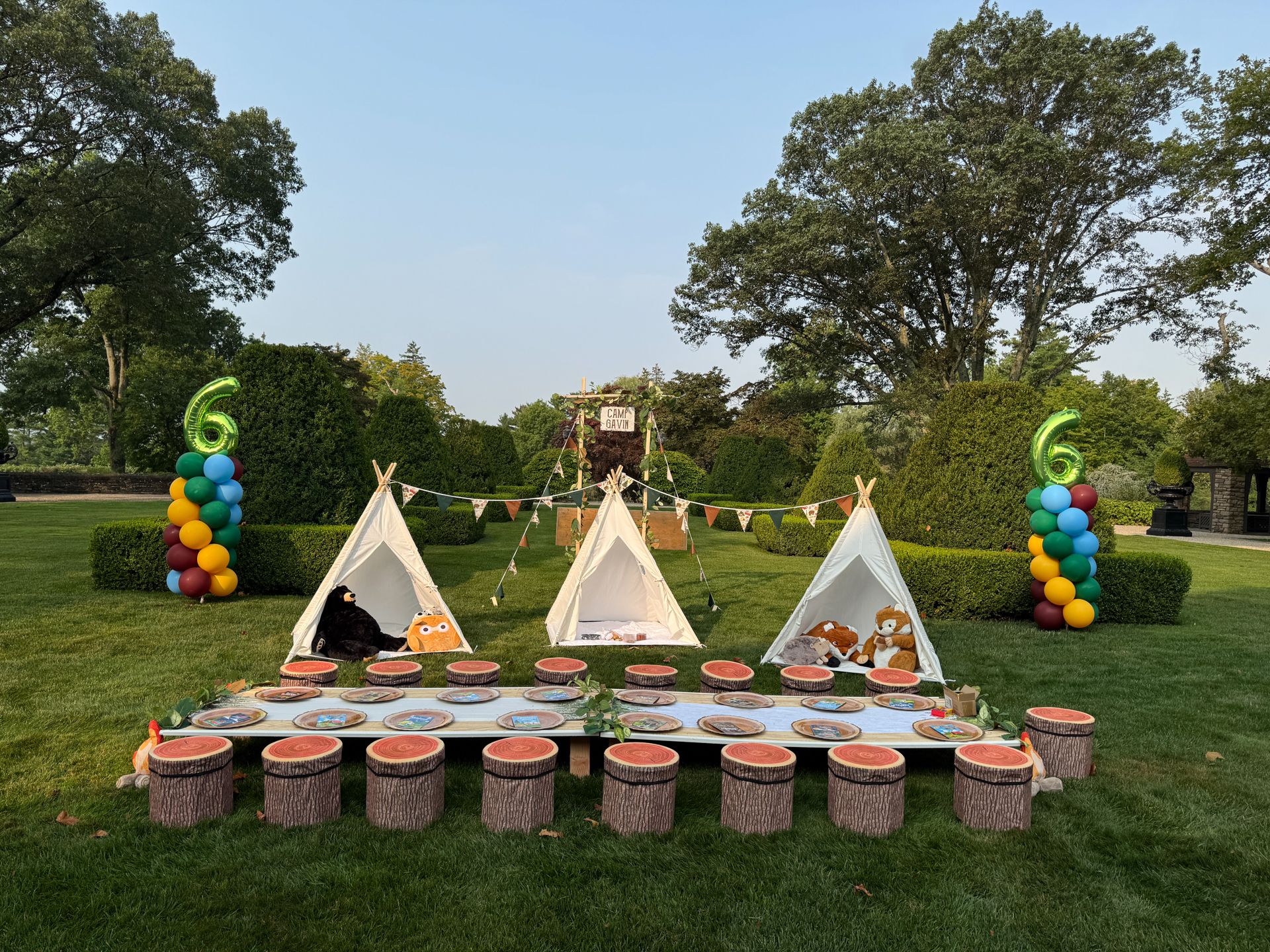 Custom Number Balloon Columns for Outdoor Party