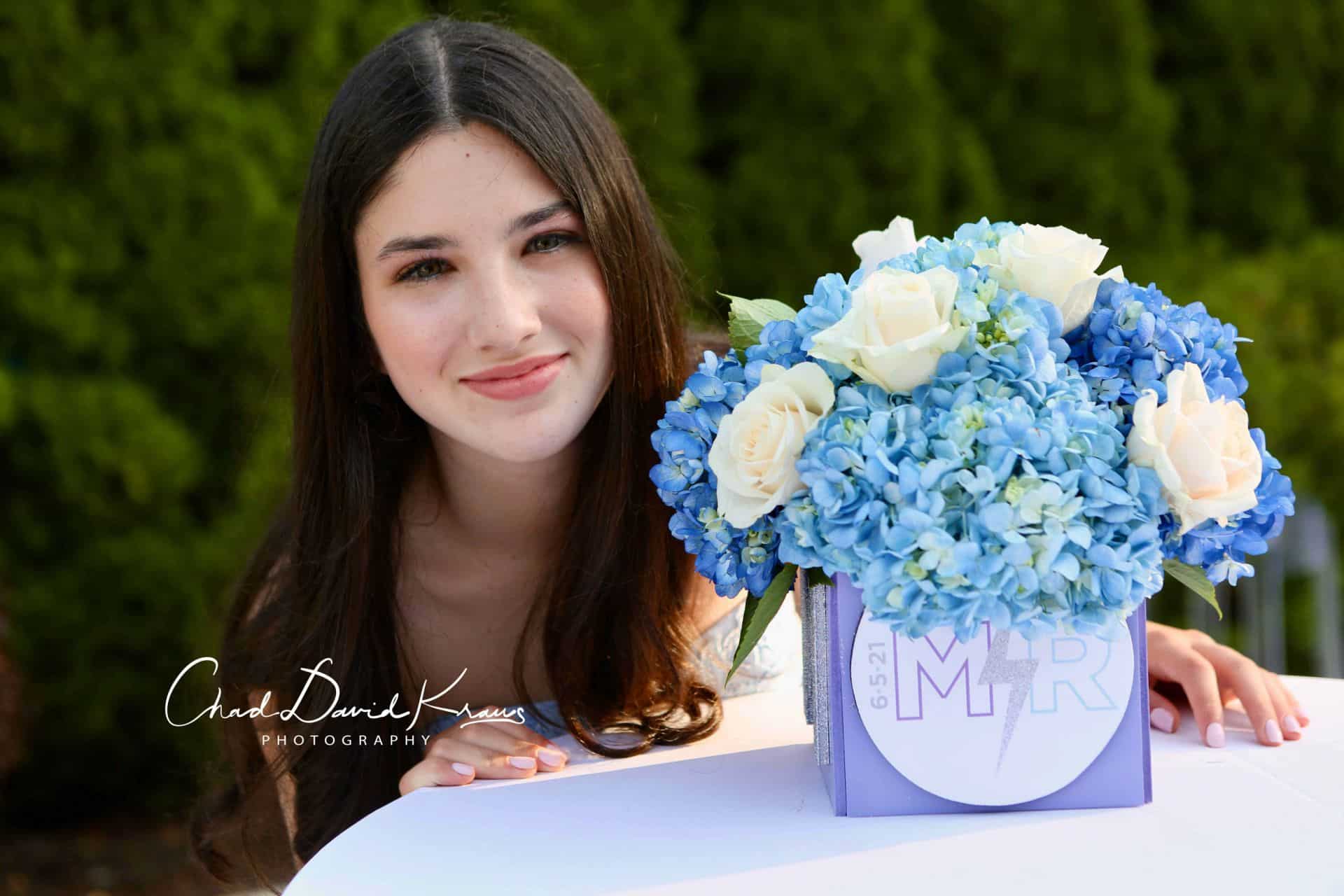 Mini Cube for Cocktail Centerpiece with Floral Arrangement