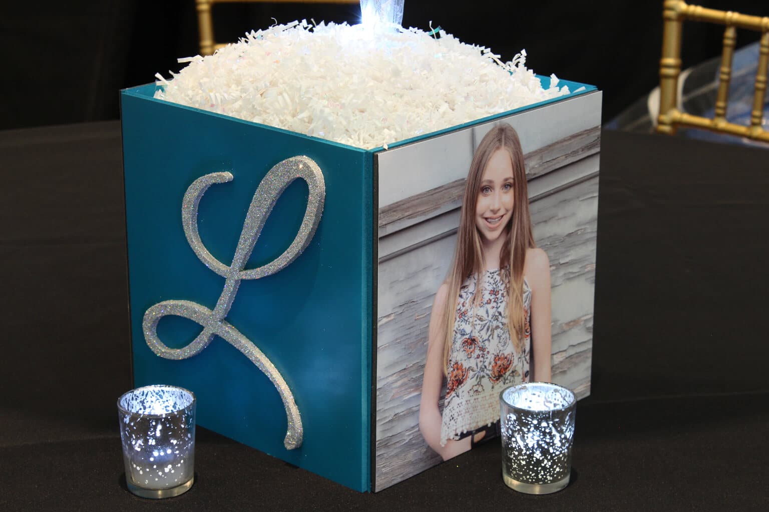 Bat Mitzvah Photo Cube with Sparkly Initial, Photo and LED Tea Lights