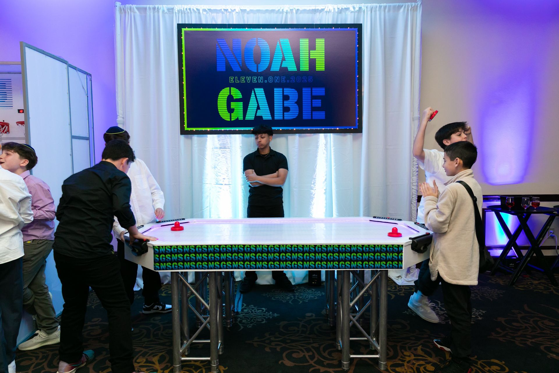 Twins Custom Printed Sign