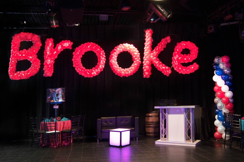 Bat Mitzvah Hot Pink Name in Balloons