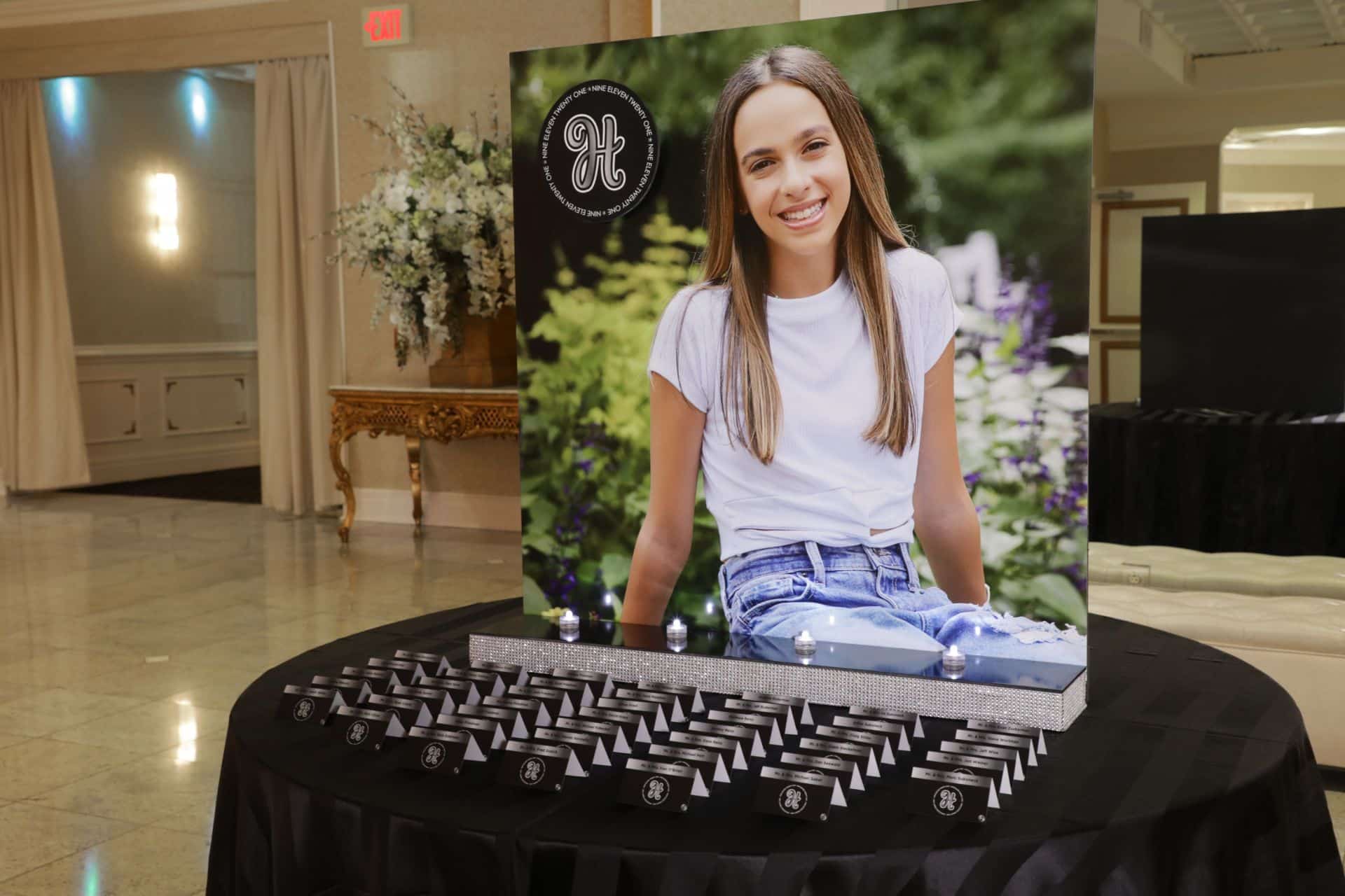Custom Logo Fold Over Place Cards and LED Photo Seating Card Display for Bat Mitzvah Decor