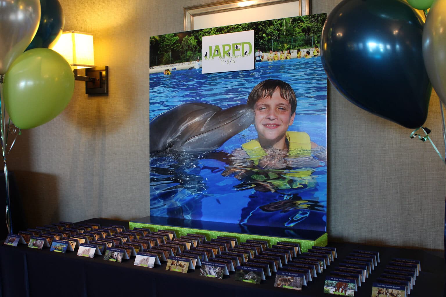 Animal Themed Seating Card Display with Blowup Photo