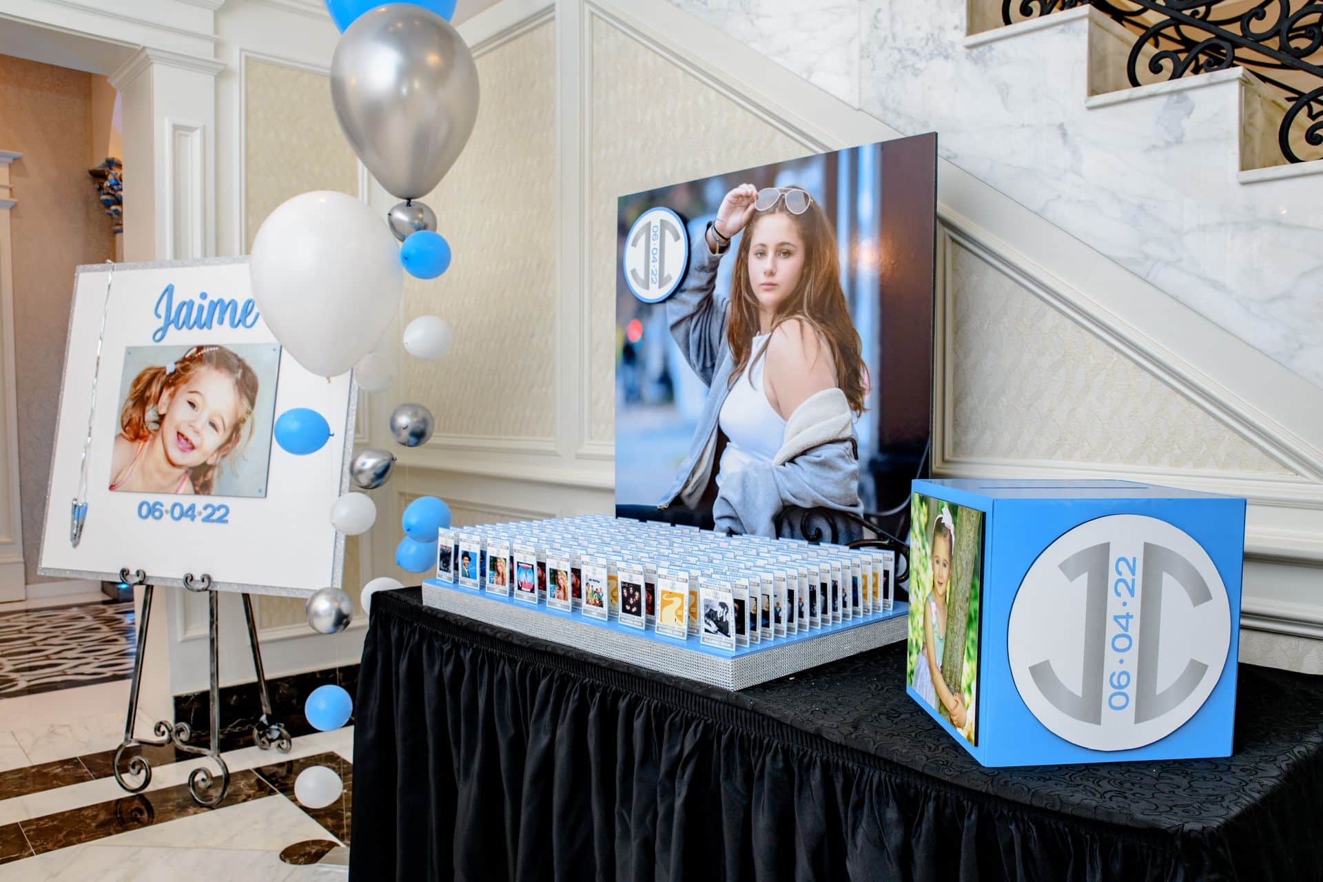 Music Themed Entrance Decor at The Meadow Wood Manor