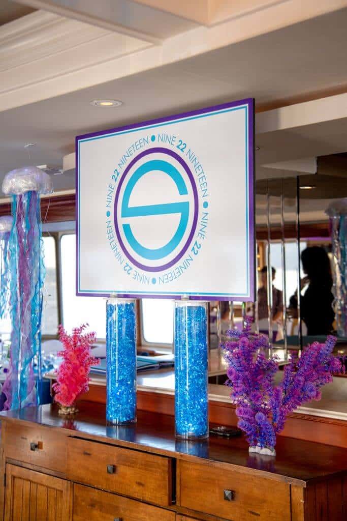 LED Seating Card Display with Custom Logo