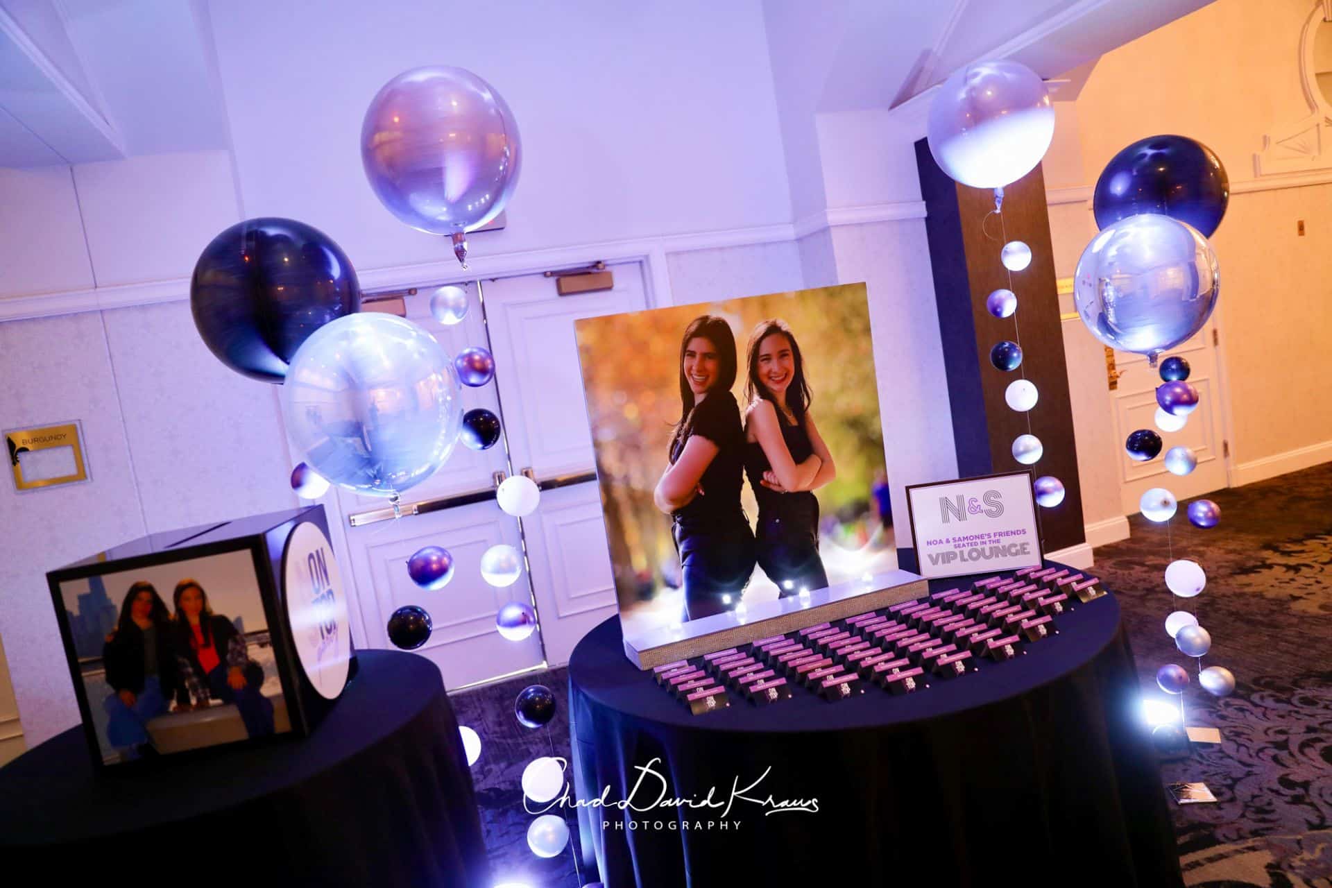 LED Photo Seating Display with Custom Place Cards, Custom Sign, Gift Box and Bubbles