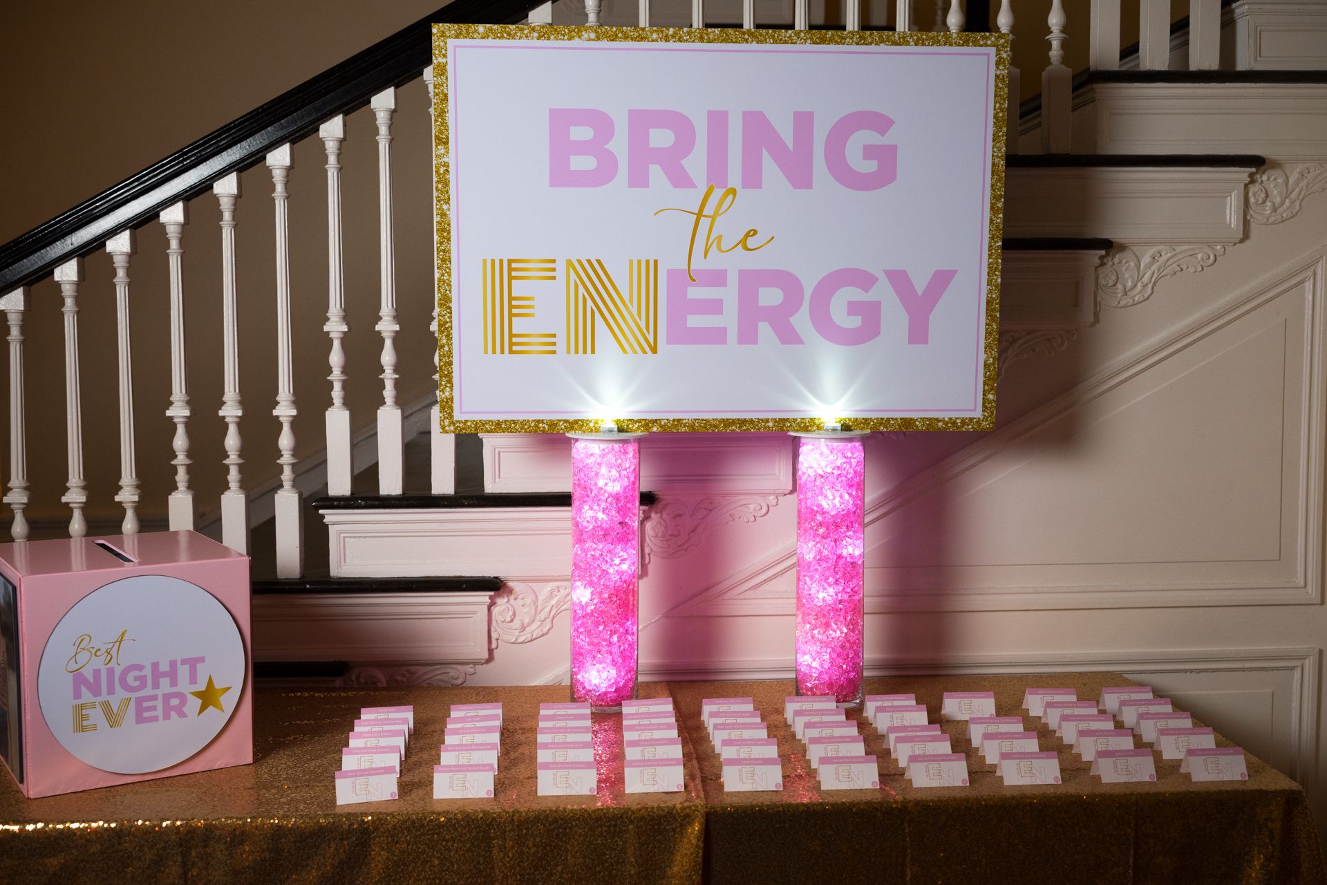 Custom Logo Seating Cards Display