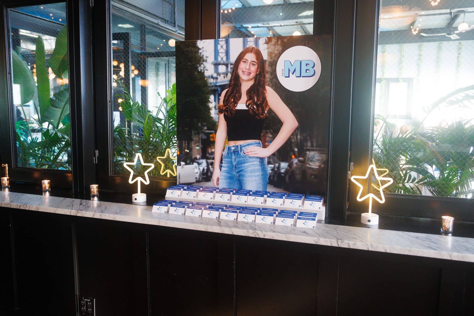 Blow Up Photo with Logo Seating Card Display