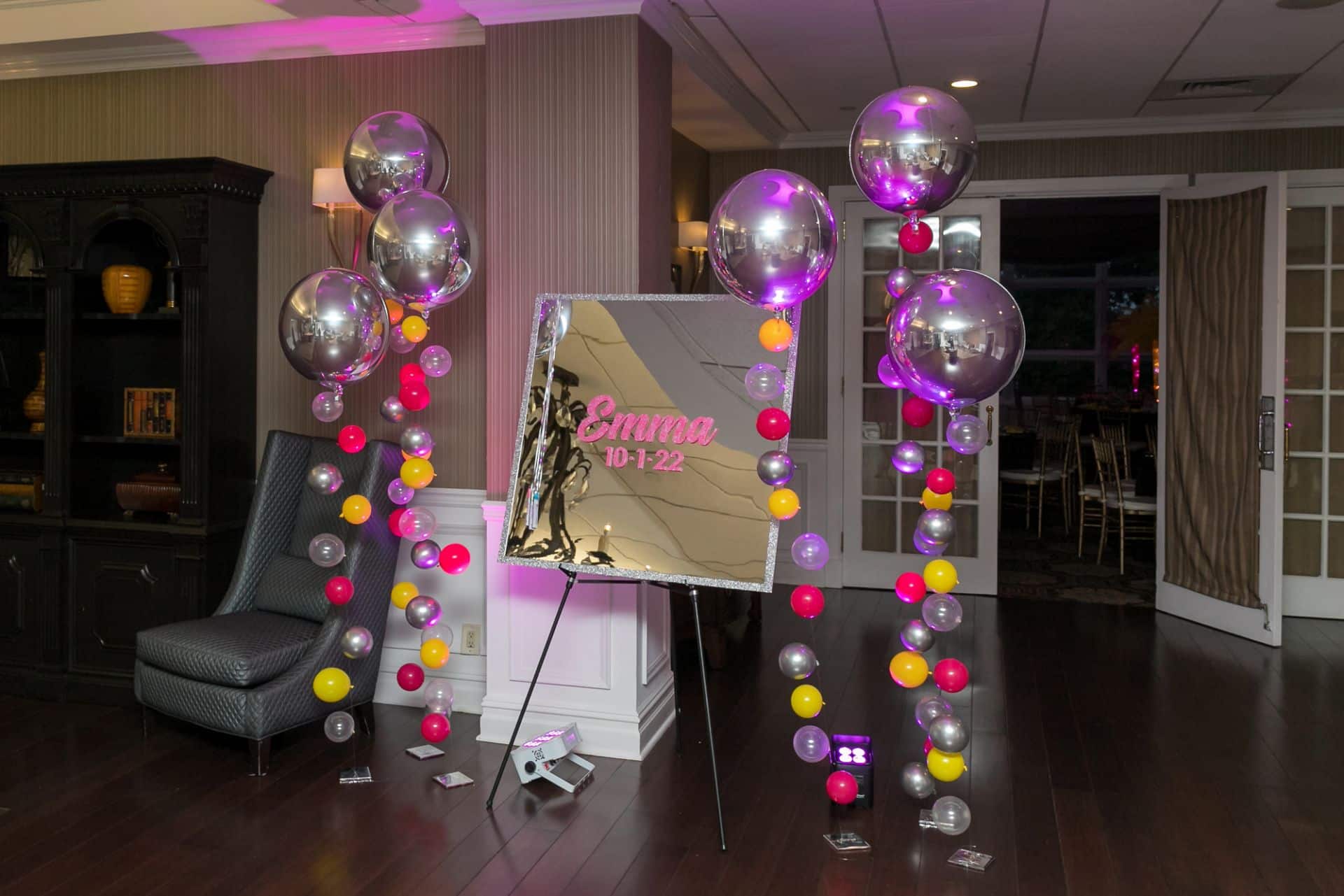 Bat Mitzvah Mirror Sign in Board with Metallic Orbz Bubble Balloon