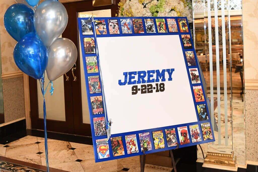 Comic Themed Sign in Board with. Comic Book Cover Border