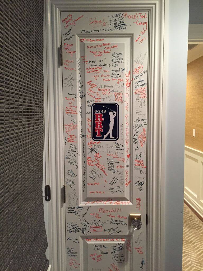 Closet Door Sign in Board with Custom Decal