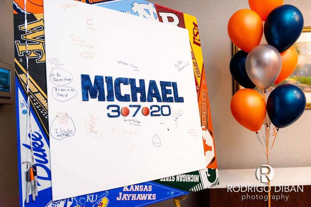 March Madness Themed Sign in Board with Team Pennant Border