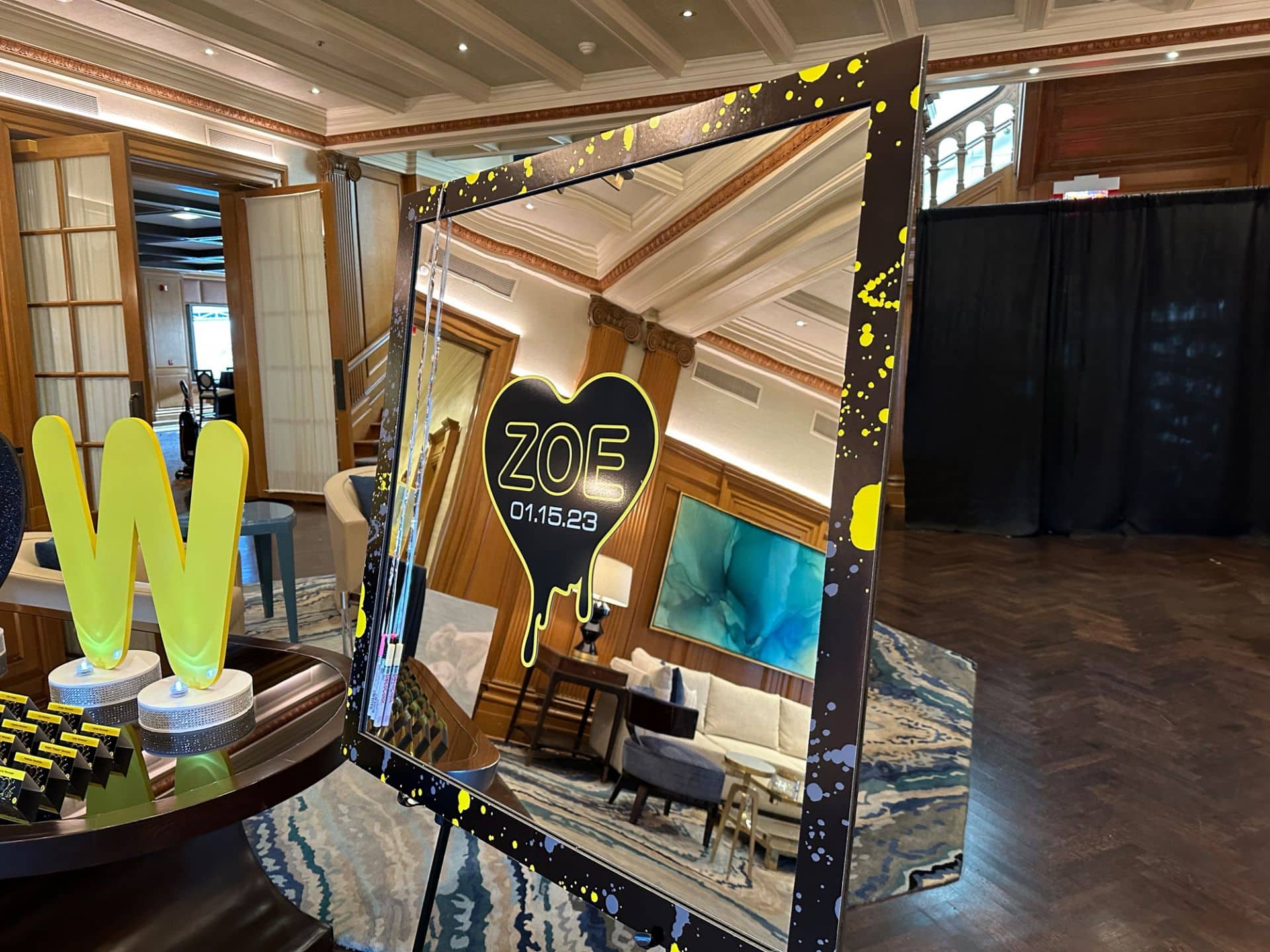 Logo Mirror Sign in Board with Paint Splatter Border