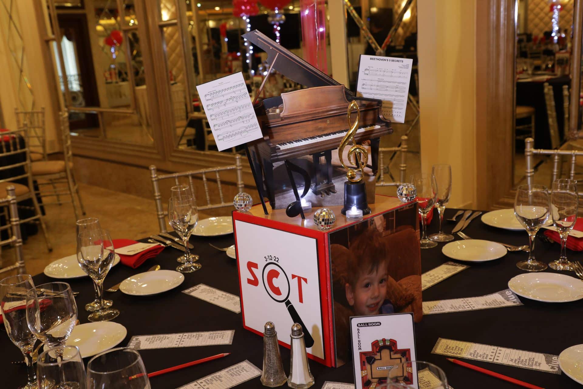 Clue Themed Centerpiece with Custom Logo and Photos