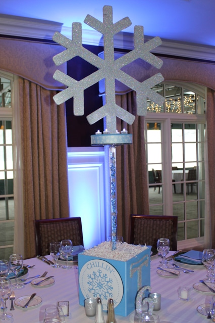 Winter Themed Centerpiece with Sparkled Silhouettes and LED Lighting