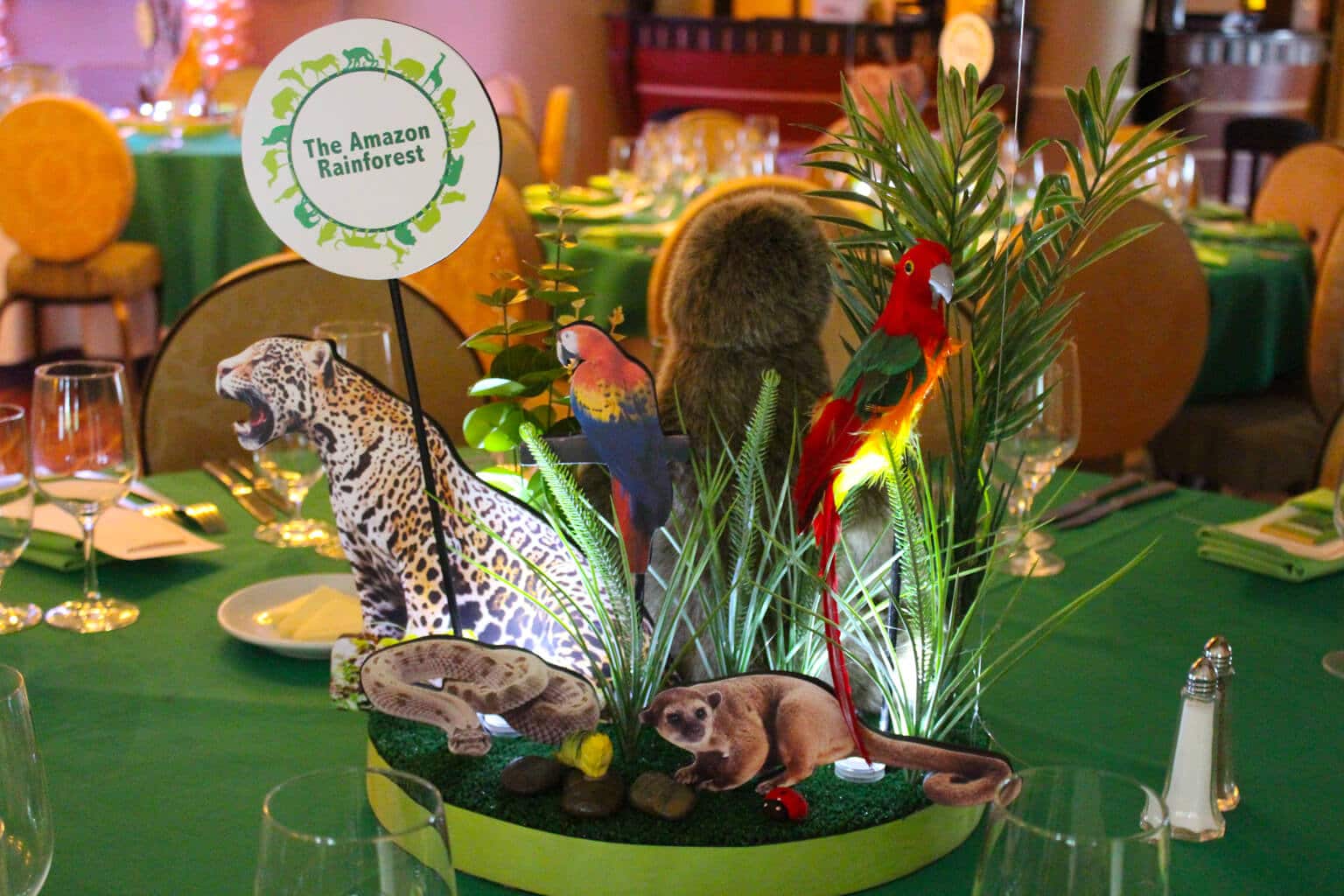 Animal Themed Centerpiece with 3D Cutouts and Props