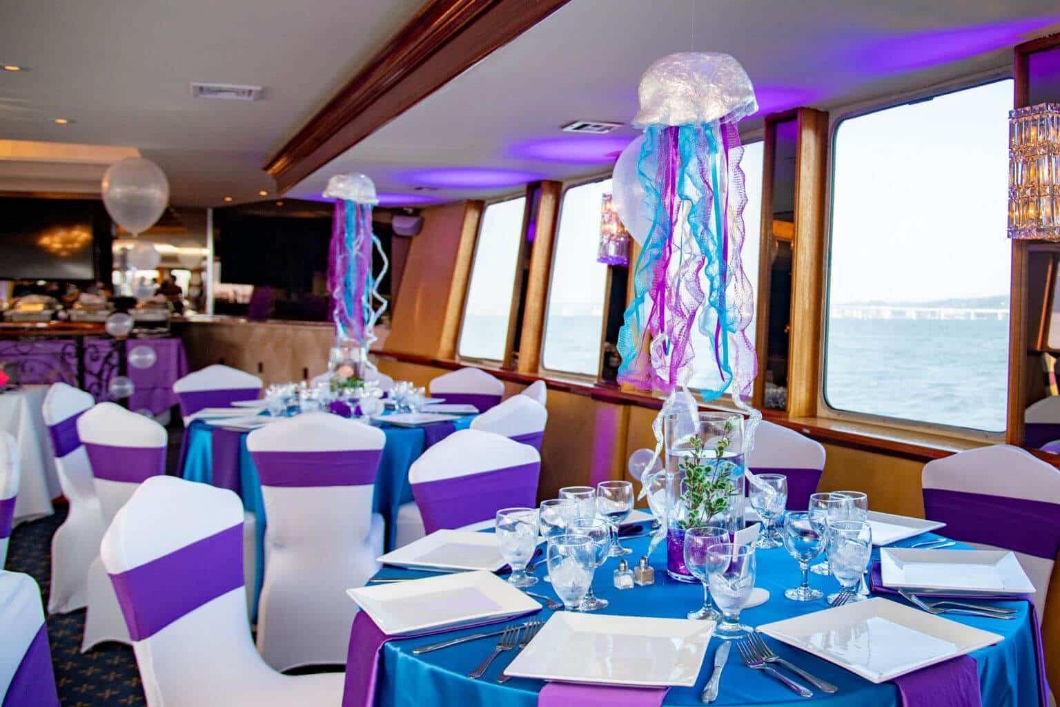 Underwater Jellyfish Centerpiece with Plants